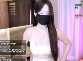 宅女-homegirl-계집녀 个人直播 20240621 [4V/18.1G]-小胖资源分享网