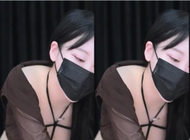 尤林 유린 y0ur1n12486 日常个人直播 2025年2月纯享剪辑合集 [4V/12G]-小胖资源分享网