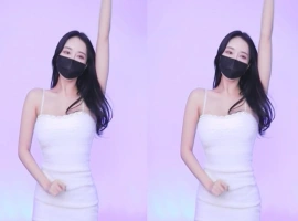 我很漂亮 나이쁨 na2ppeum 个人直播 20250204 [2V/11.6G]-小胖资源分享网