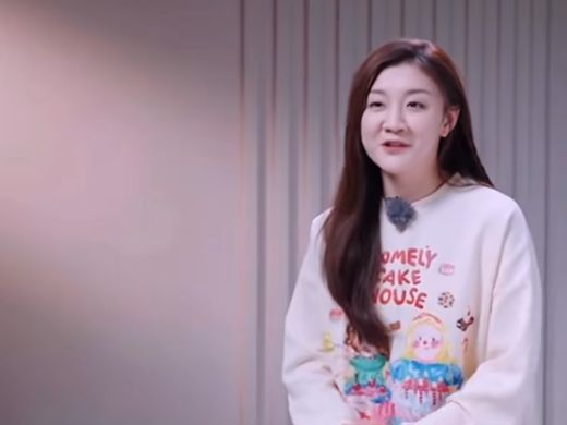 31岁的陈梦否认了她已经结婚并领取了结婚证的传闻，并表示一旦找到合适的伴侣，她会通过官方渠道公布这一喜讯。-小胖资源分享网