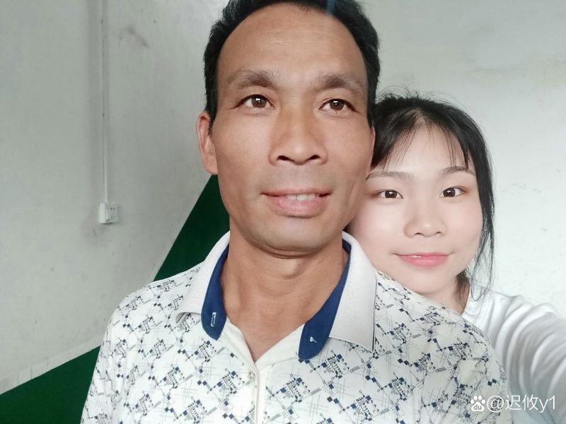 悲剧发生：工人在公共厕所意外身亡，工资未及发放-小胖资源分享网