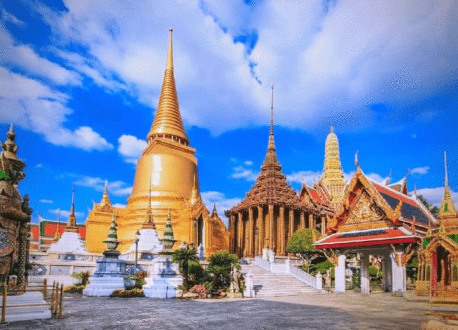 泰国僧侣性丑闻揭秘：揭示金钱、特权和系统腐败的根源-小胖资源分享网