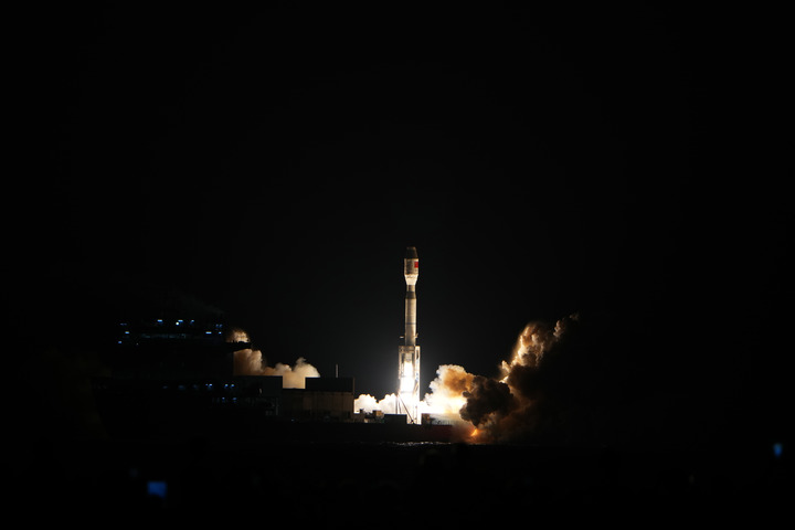 我国顺利完成了吉利星座04组卫星的发射任务。-小胖资源分享网