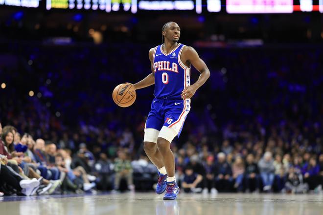 NBA现役球员中，塔图姆合同3.13亿领跑，均薪7125万，展现高额合同趋势。-小胖资源分享网