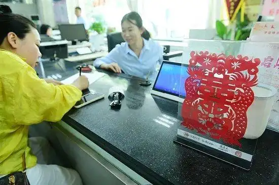 2024年中国结婚610.6万对，离结比57.5%，婚恋趋势值得关注。-小胖资源分享网